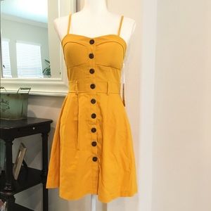NWT Beautiful golden mustard yellow sundress